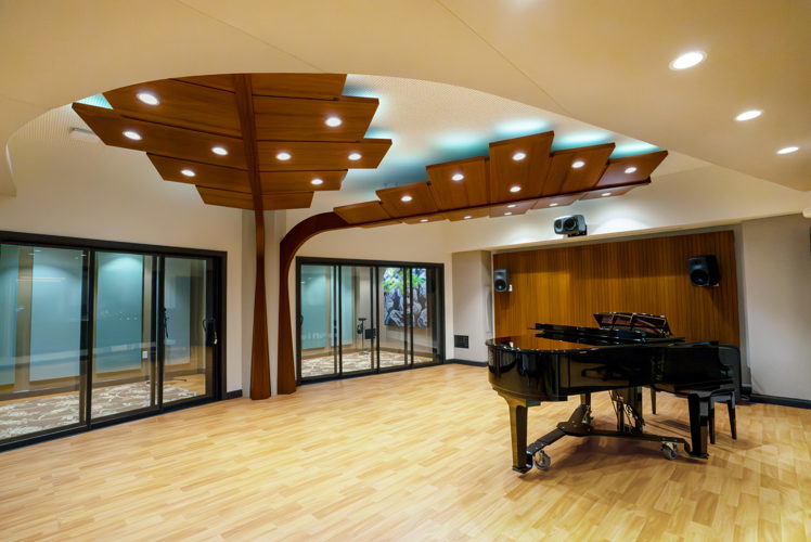 Live Room