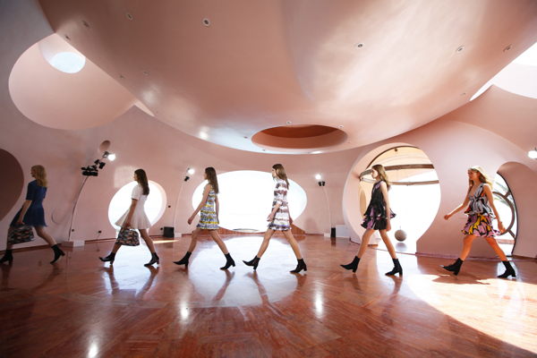 Cultural Compass: Fashion as memory, impressive art collection and tales from Brussels