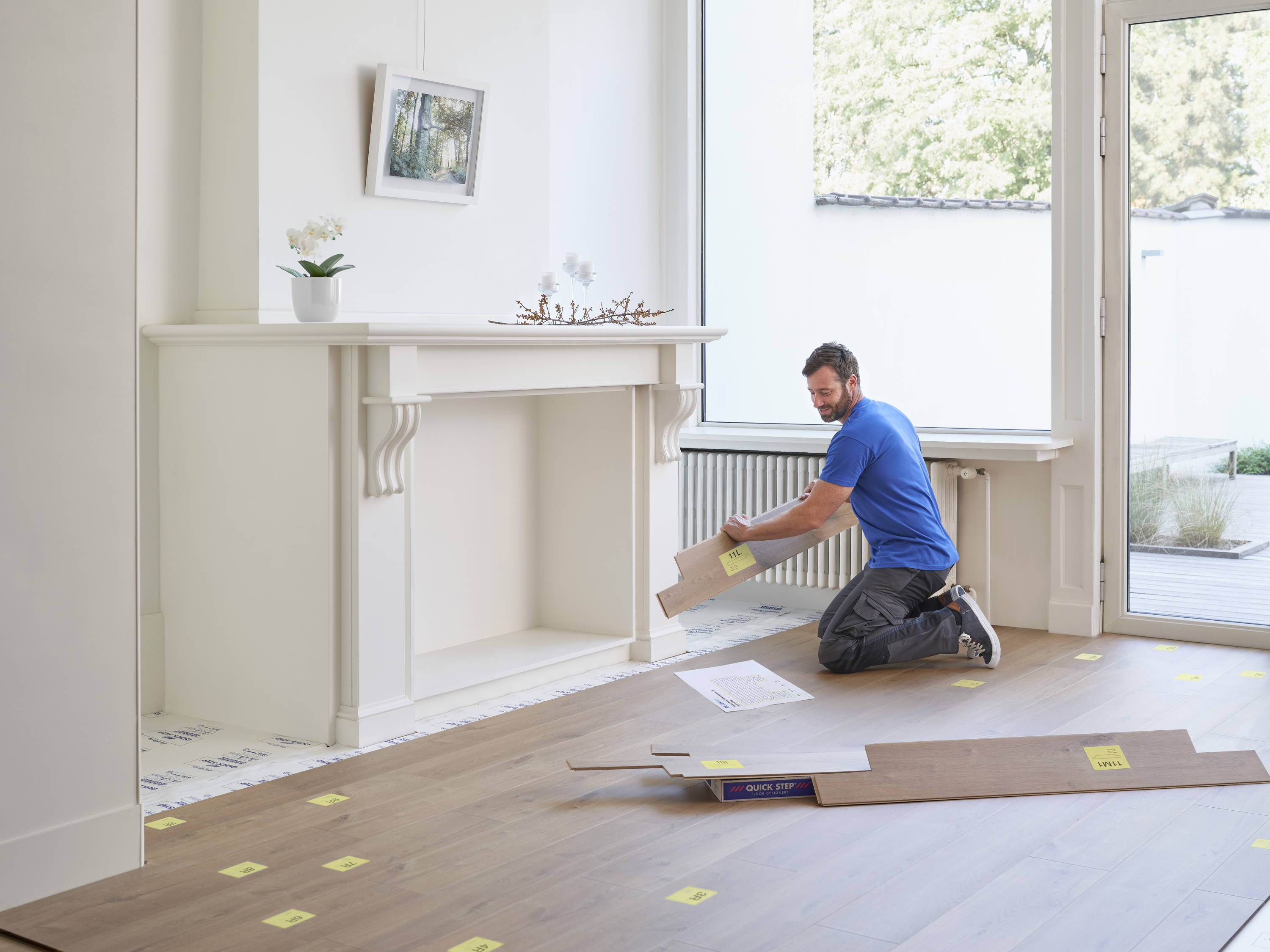 QUICK-STEP INTRODUCEERT BAANBREKENDE READYFIT-SERVICE EN RIGID VINYL-VLOEREN