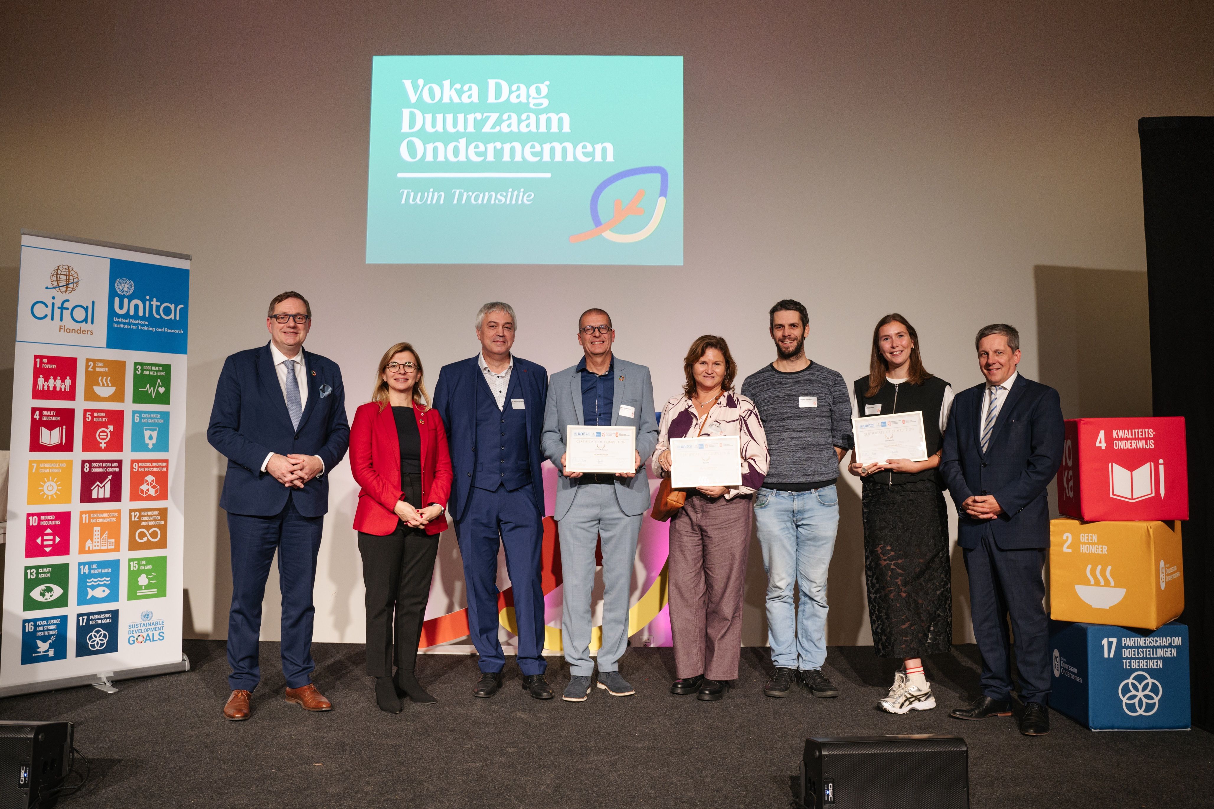 Van links naar rechts: Peter Wollaert (CIFAL), Dr. Ebru Canan-Sokullu (Associate Director CIFAL Global Network), Bart Verschueren (Evonik), Dirk Goossens (Evonik), Anja De Wit (Aquafin), Jeroen Deurinck (Aquafin), Flore Callier (Van Hoecke) en Jens De Vos (Voka). Foto Jelle Jansegers Photography