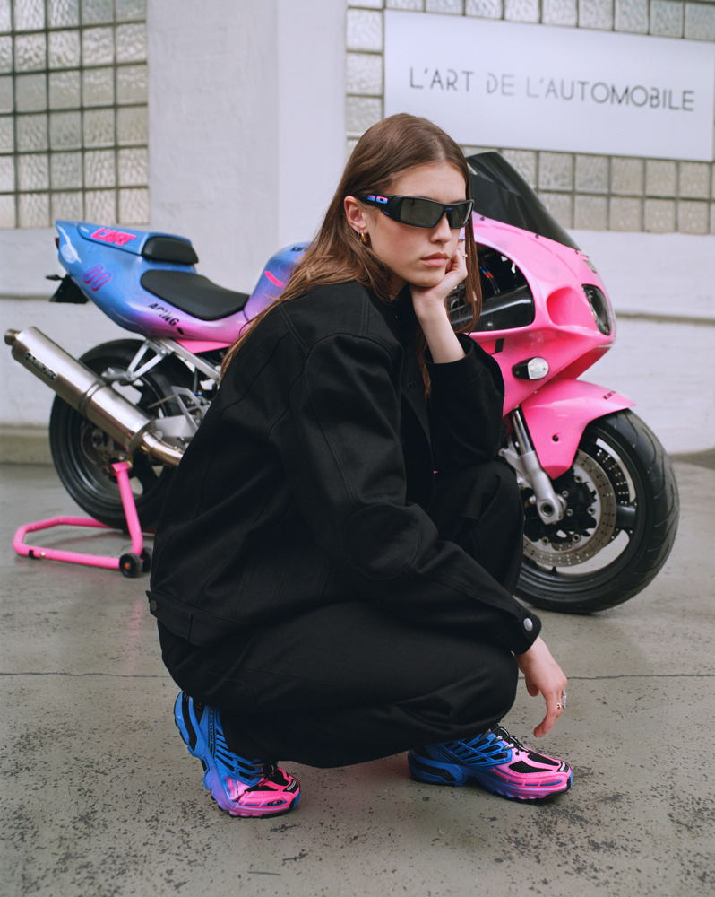 OAKLEY X L'ART DE L'AUTOMOBILE - CAMPAIGN IMAGE (4)