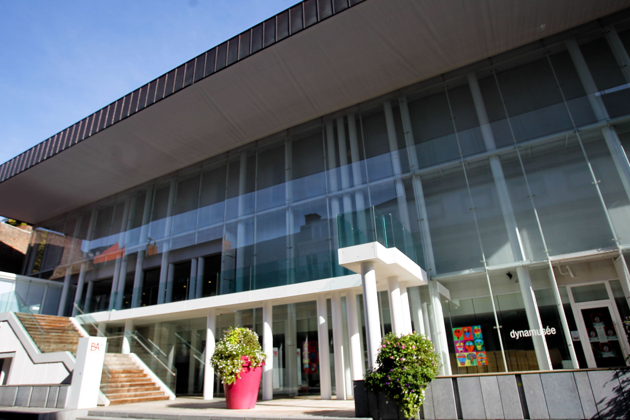 Exhibition at Mons Museum of Fine Arts explores Belgian art and the communist utopia