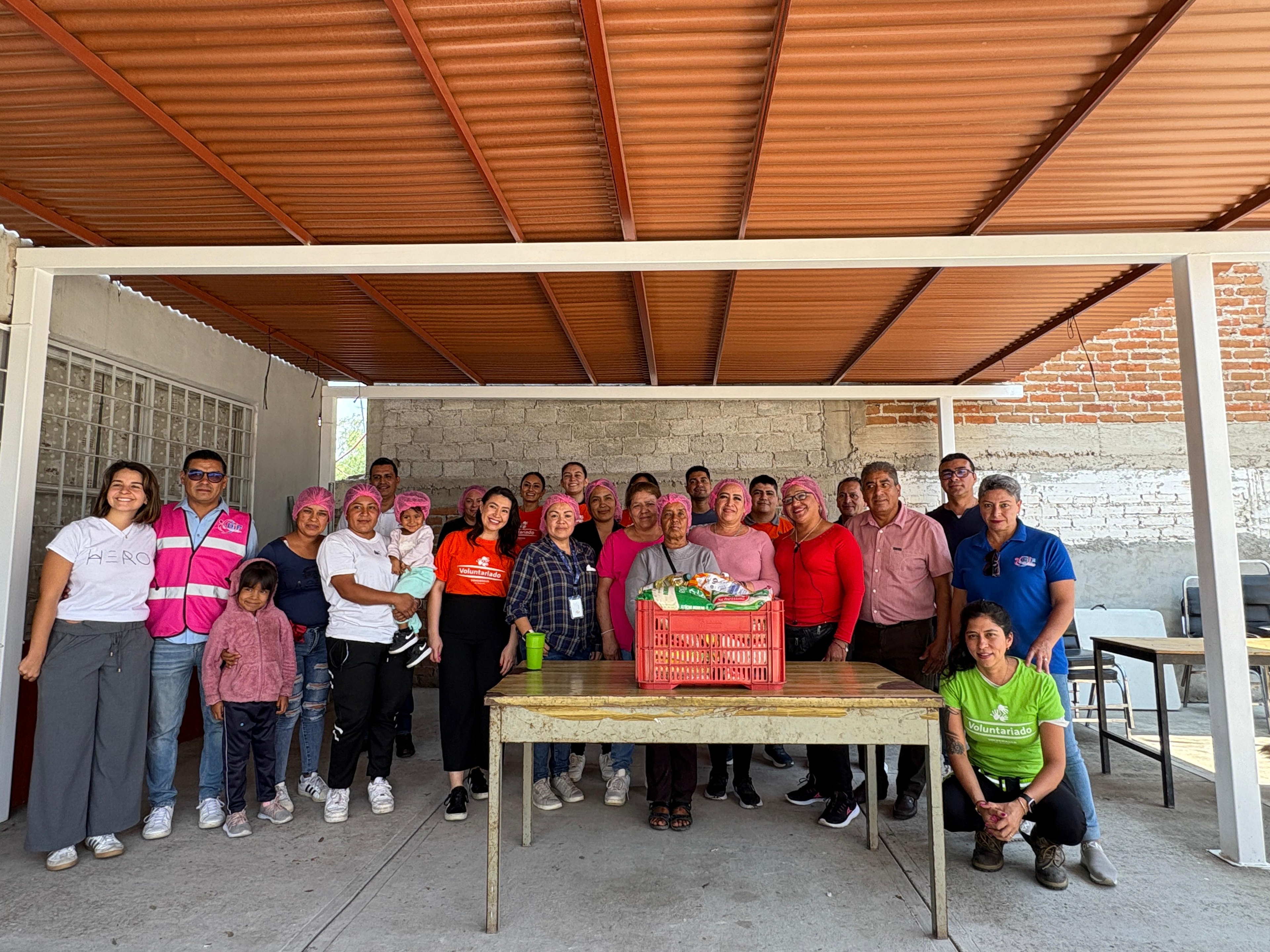 Volkswagen de México impulsa la nutrición escolar en Guanajuato con el voluntariado “Cocina con el corazón”  