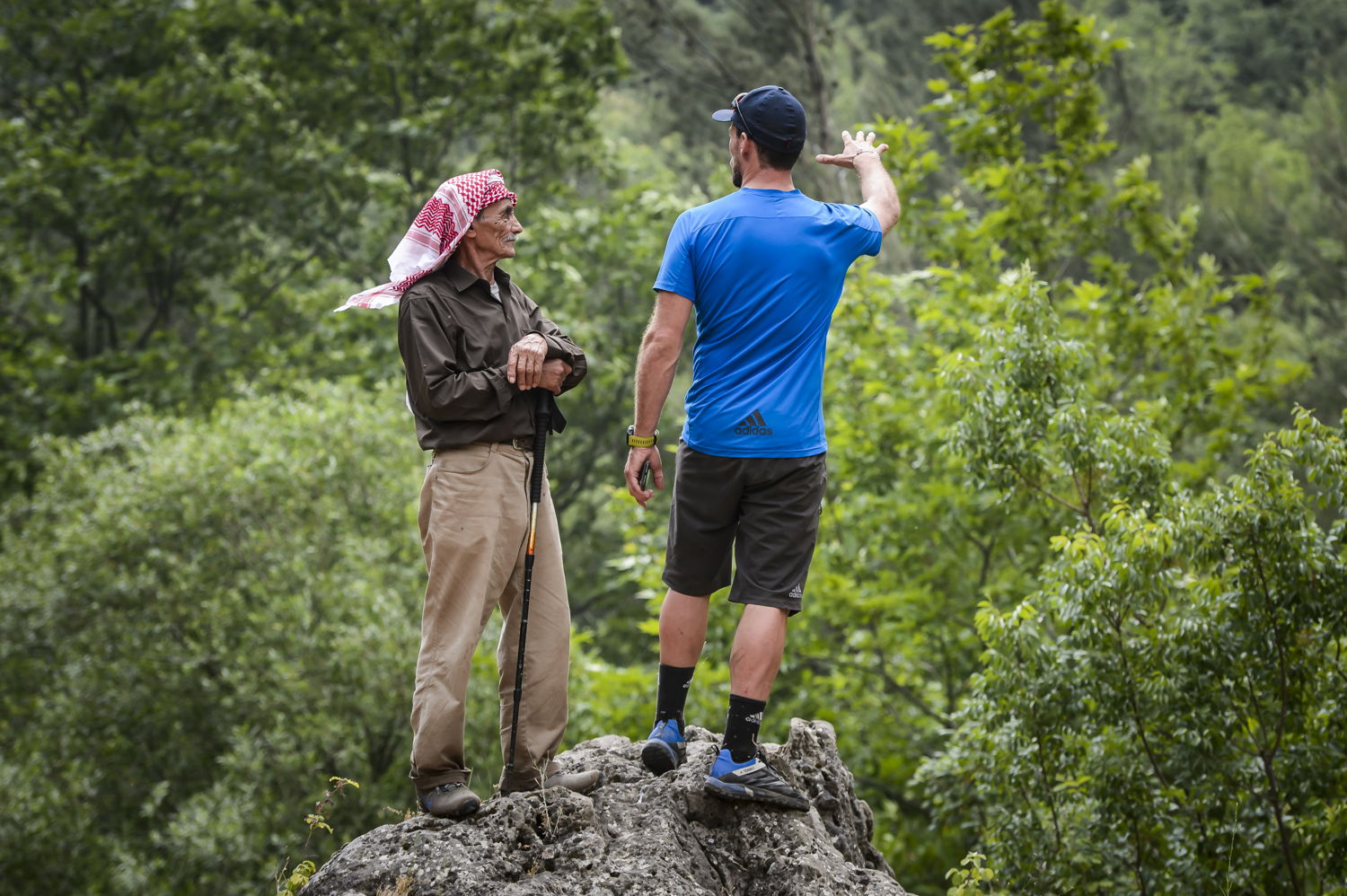 Trail guide Abou Moustafa and Kenny Bleaey -  credit: sportscode images