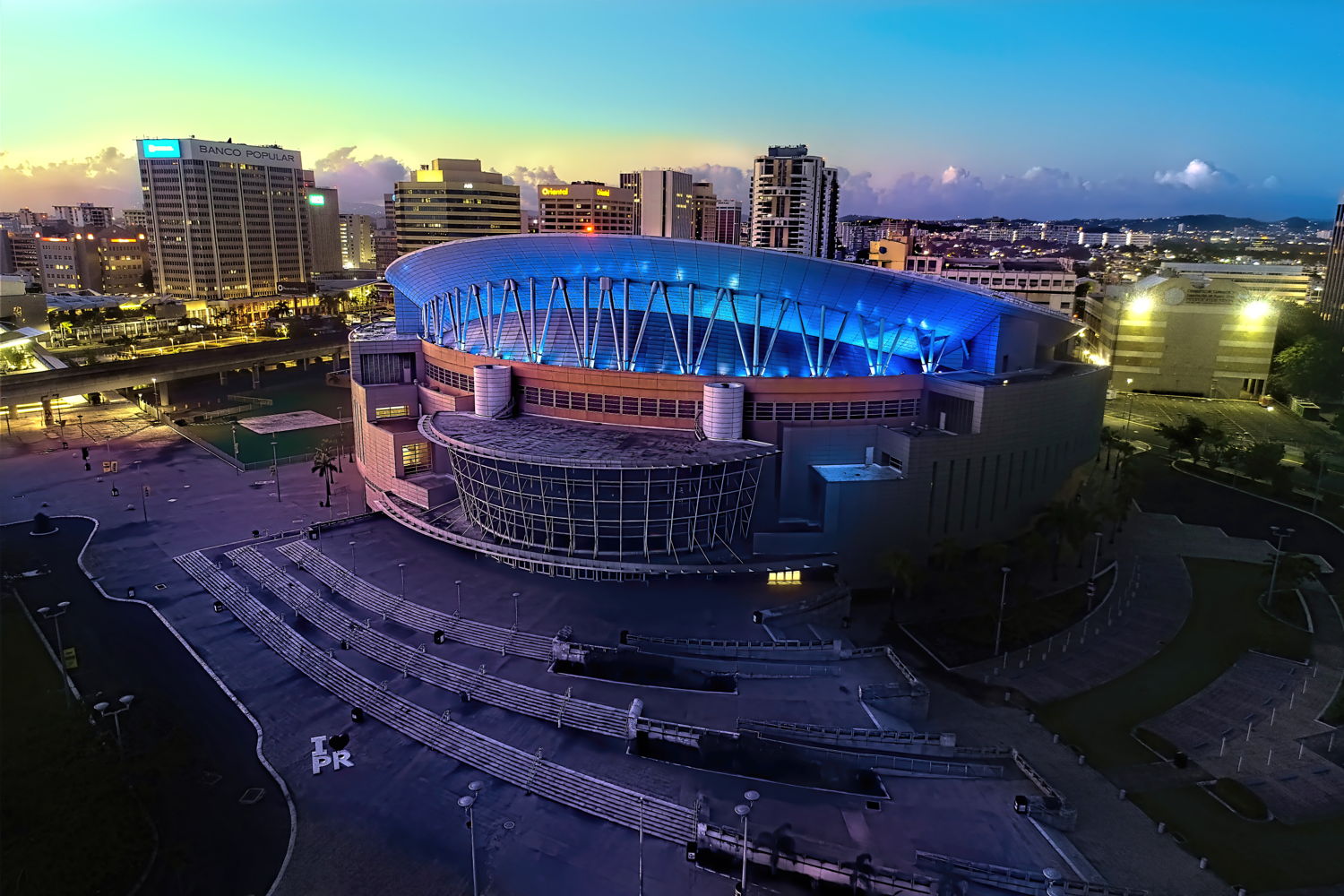 El Coliseo De Puerto Rico "El Choli"