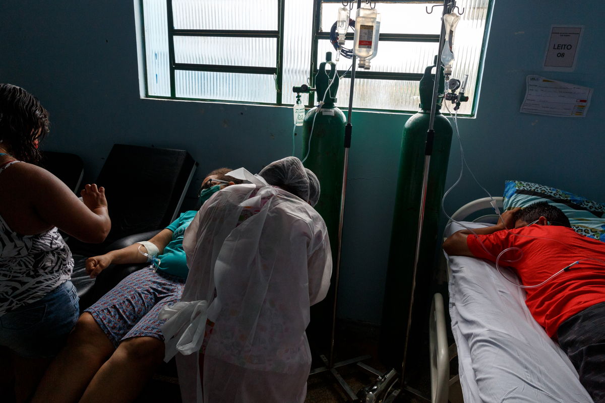 Equipos de MSF en la UPA de un hospital de Porto Velho. Foto: Diego Baravelli/MSF
