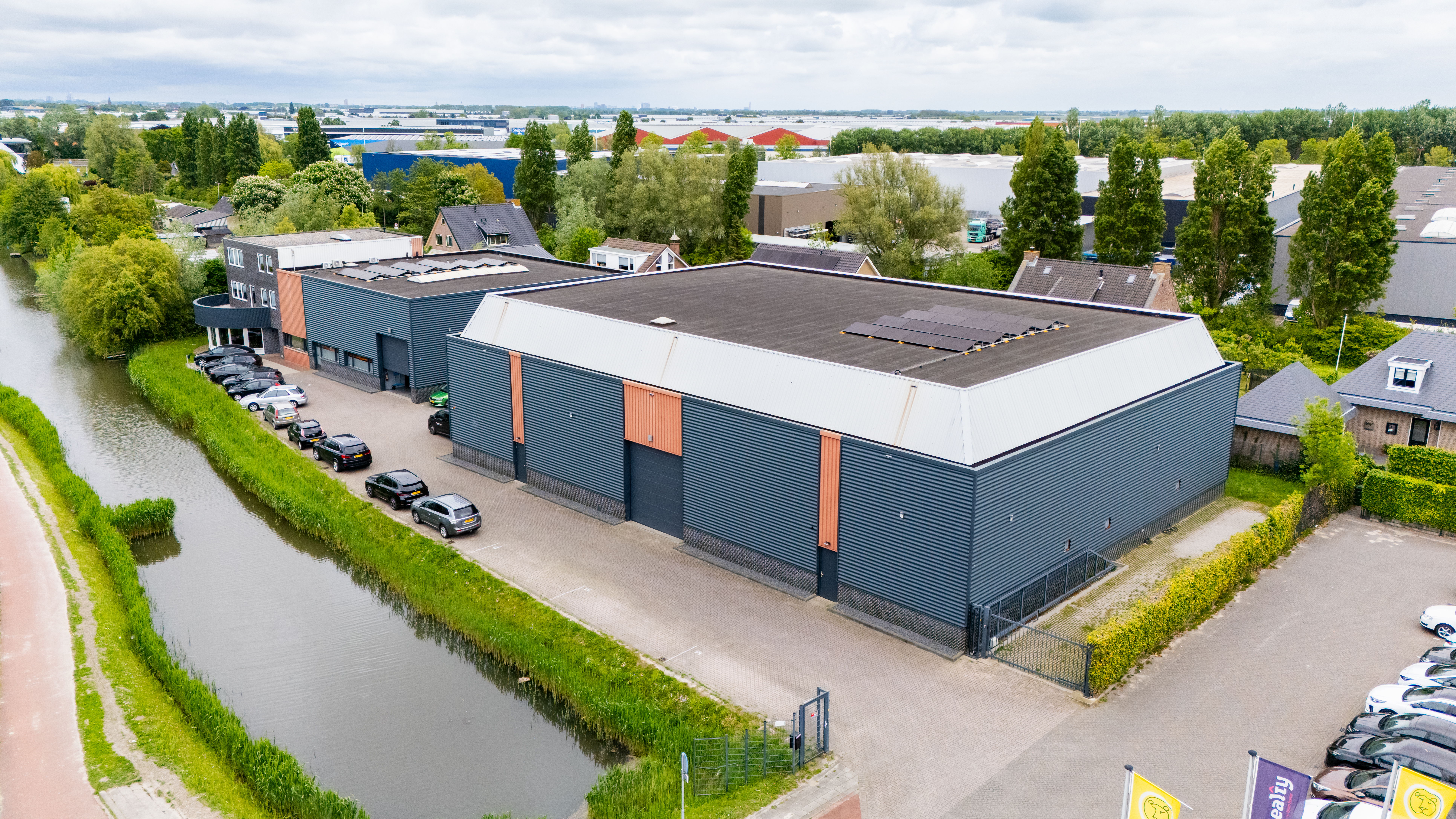 At Generations’ new premises in Maasdijk, customers can get anything from rental and installation to a fully-fledged live event service At Generations’ new premises in Maasdijk, customers can get anything from rental and installation to a fully-fledged live event service