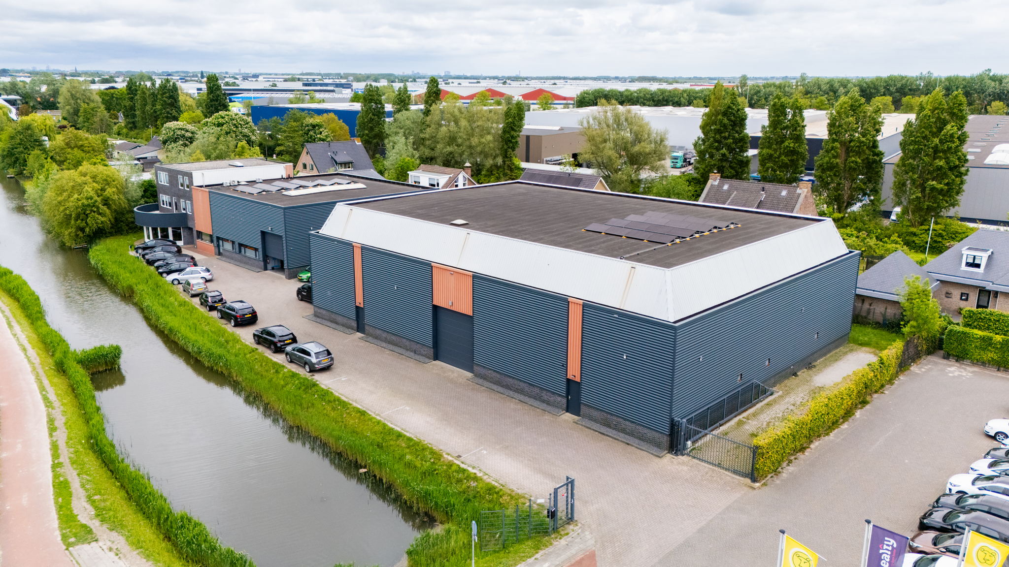 In de nieuwe gebouwen van Generations in Maasdijk kunnen klanten voor alles terecht, van verhuur en installatie tot een ​ ‘full option’ live-eventservice