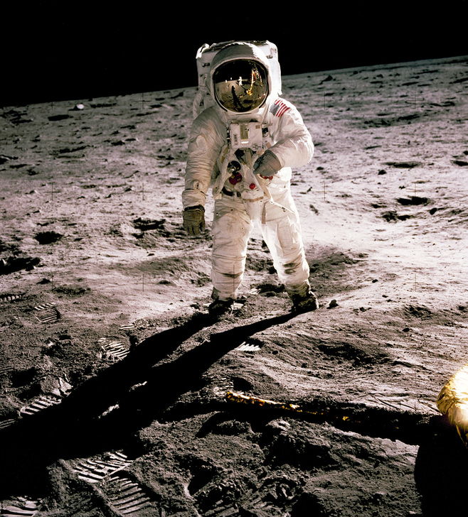 Premiers pas de Neil Armstrong sur le Lune (c) Nasa / akg-images