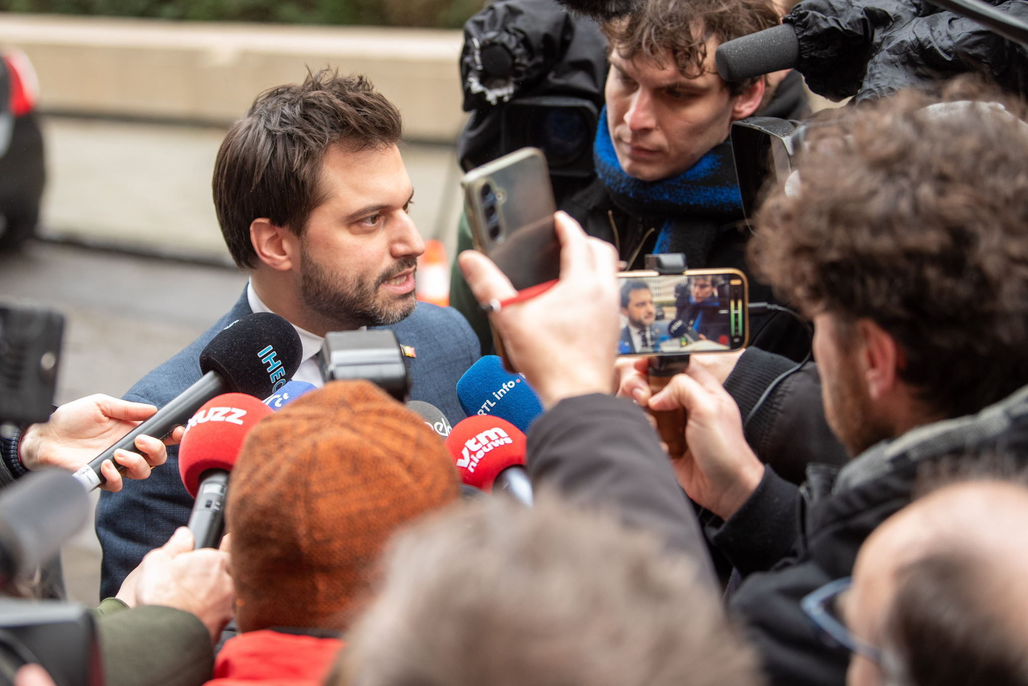 Brussels coalition talks resume as seven parties seek breakthrough