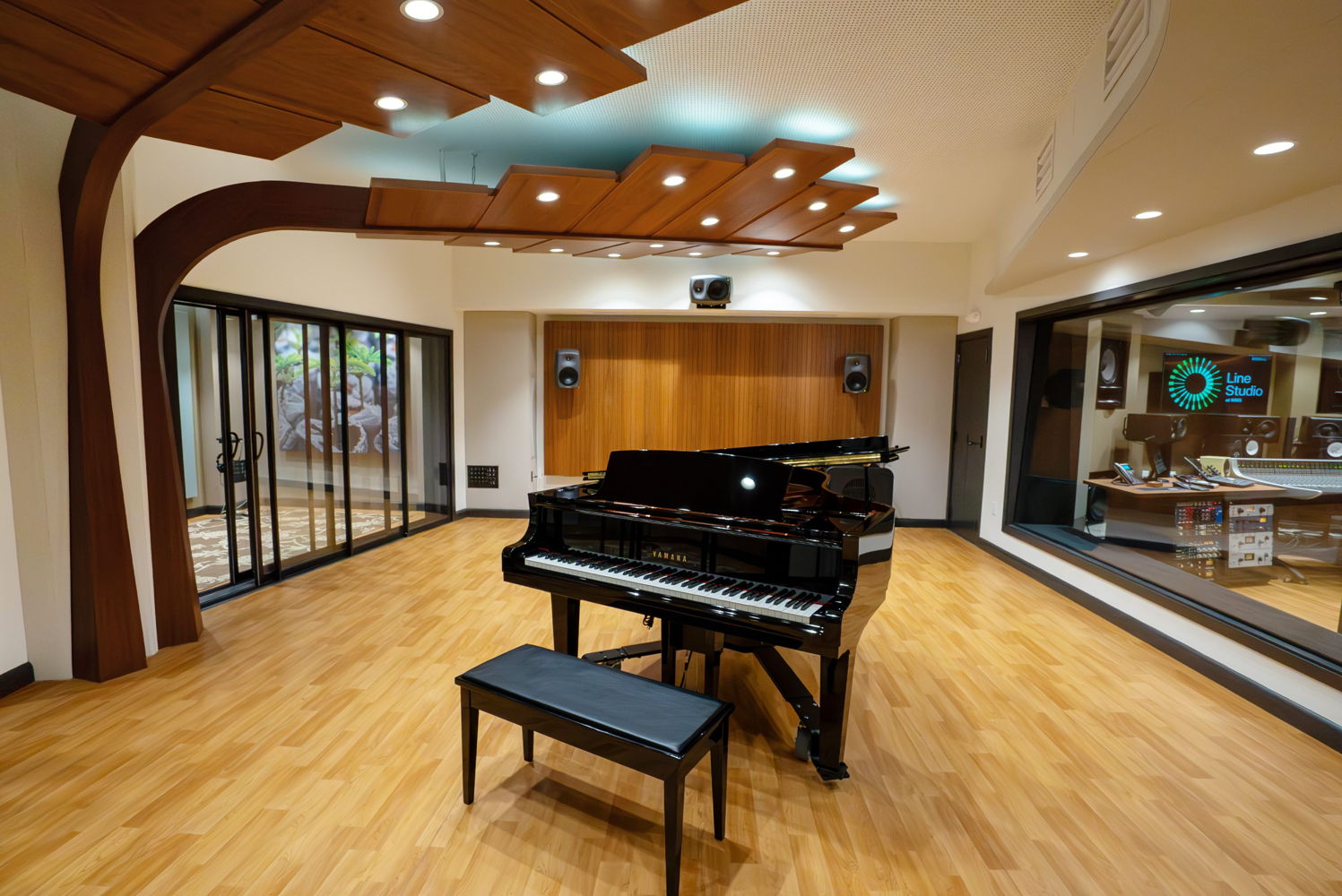 Live Room