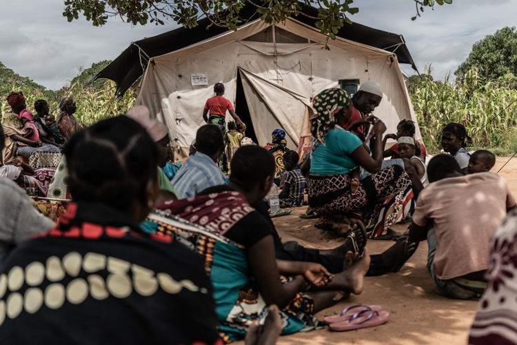 Cabo Delgado: Nicuapa IDP sites
Patients wait in a clearing under a tree to be seen by a medical team providing consultations out of a mobile clinic which MSF is running in the Nicuapa reallocation site for internally displaced people fleeing armed conflict in Cabo Delgado. Photographer: Tadeu Andre