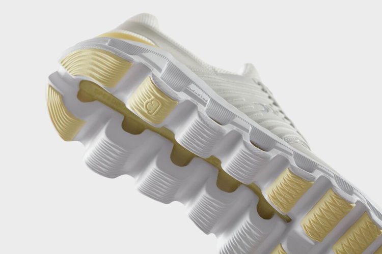 Cloudswift in White|Limelight (Women)