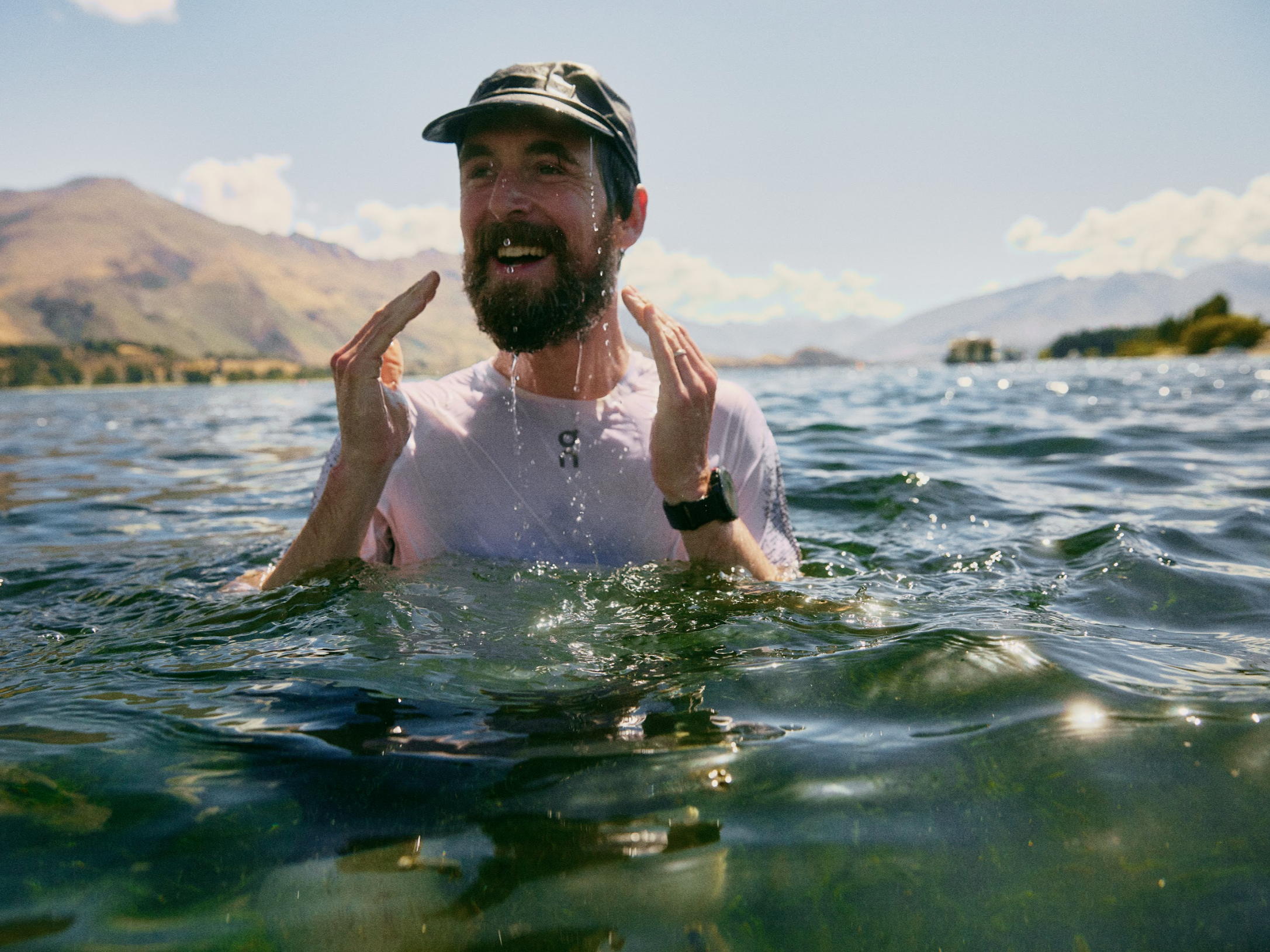 Karel Sabbe sets new FKT on the Te Araroa Trail 