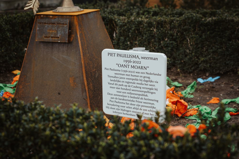 Onthulling Zonnewijzer Piet Paulusma Landal Kasteeldomein de Cauberg
