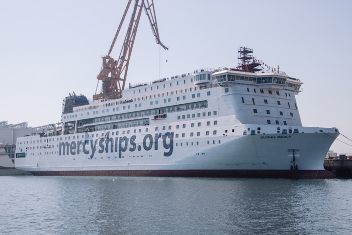 Das größte Hospitalschiff der Welt kommt nach Europa