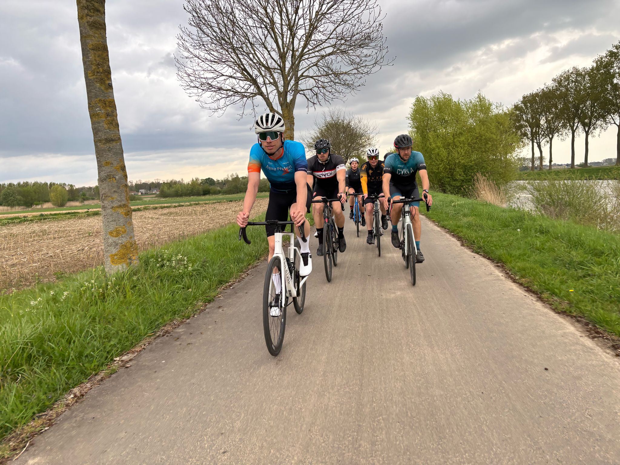 Decathlon Kortrijk lanceert wekelijkse Social Ride voor wielerliefhebbers