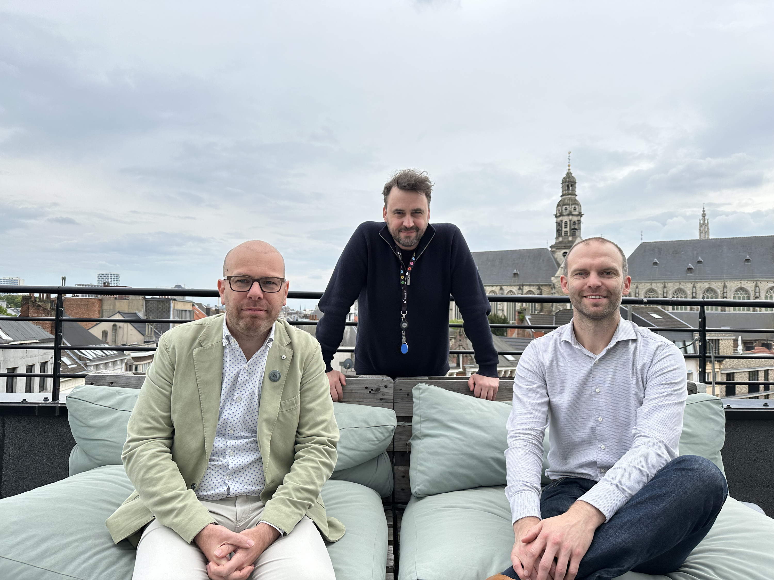 Start it @KBC, imec.istart en NOA bundelen krachten in The Growth Collective 
