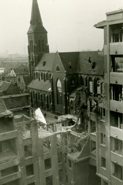 Bominslag Tweenetenstraat Antwerpen (archief)