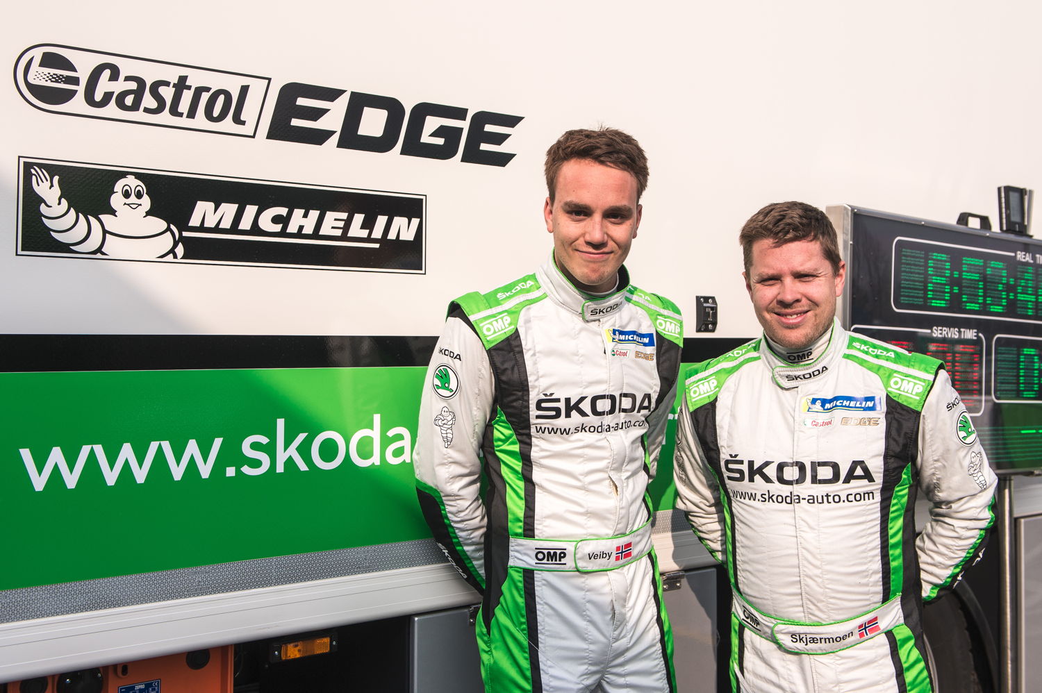 At the fourth round of 2018 FIA World Rally Championship, Ole Christian Veiby (left) and Stig Rune Skjaermoen (NOR/NOR) continue their WRC 2 campaign with a ŠKODA FABIA R5.