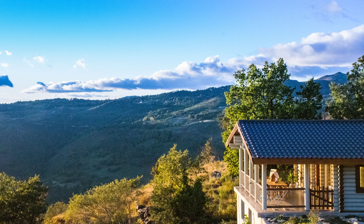 (c) Quinta Rural
