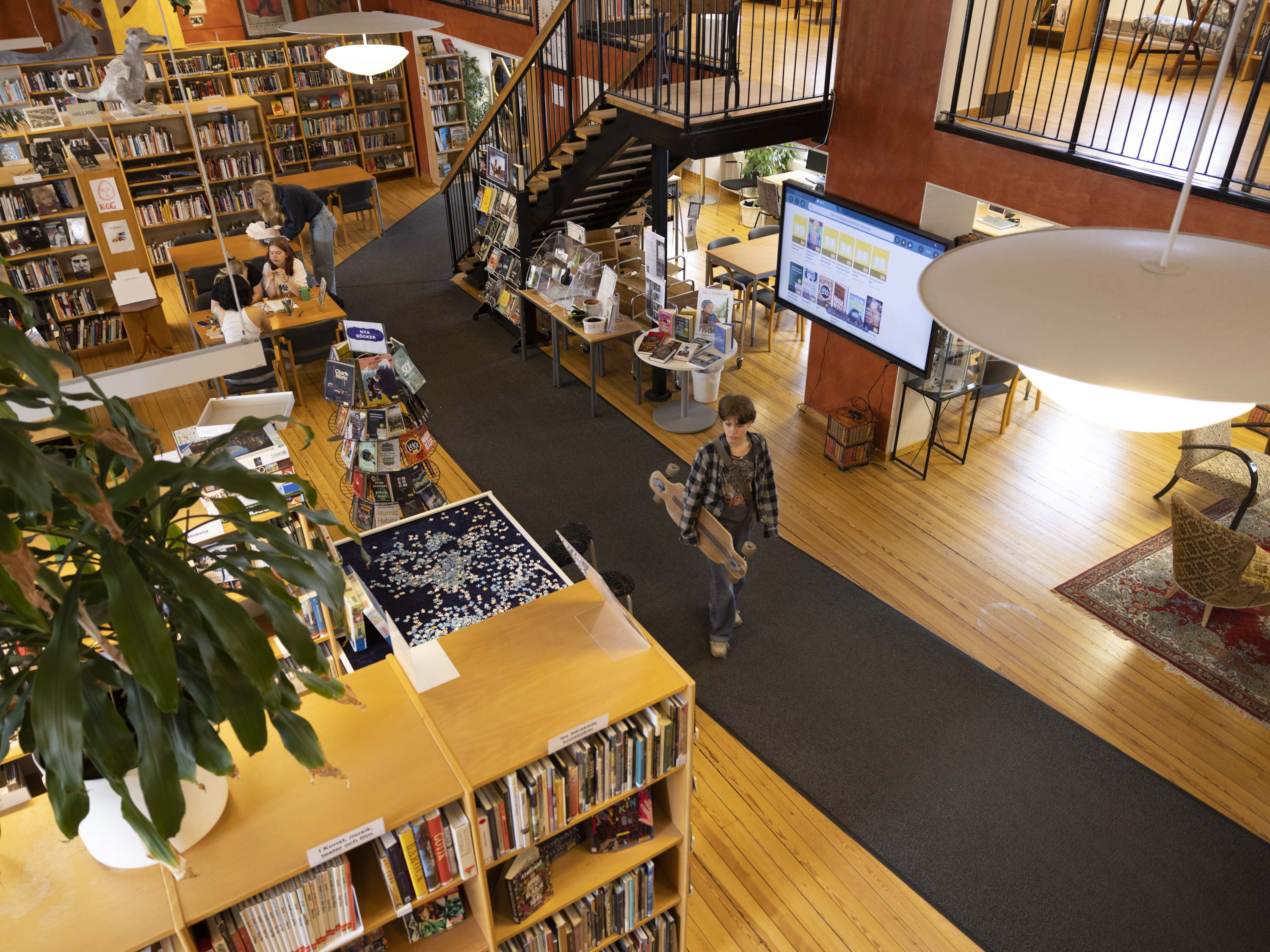Årets skolbibliotek 2025 tilldelas Sturegymnasiet i Halmstad