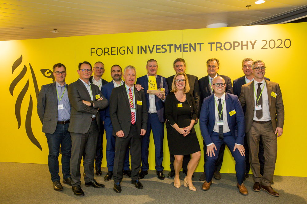 Official delegation picture of the winners