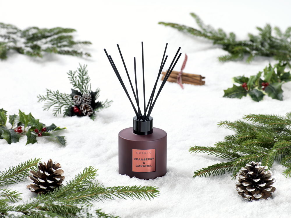 Cranberry&Caramel_Geurdiffuser_Lifestyle2_BE€24,95_LUX€26,99