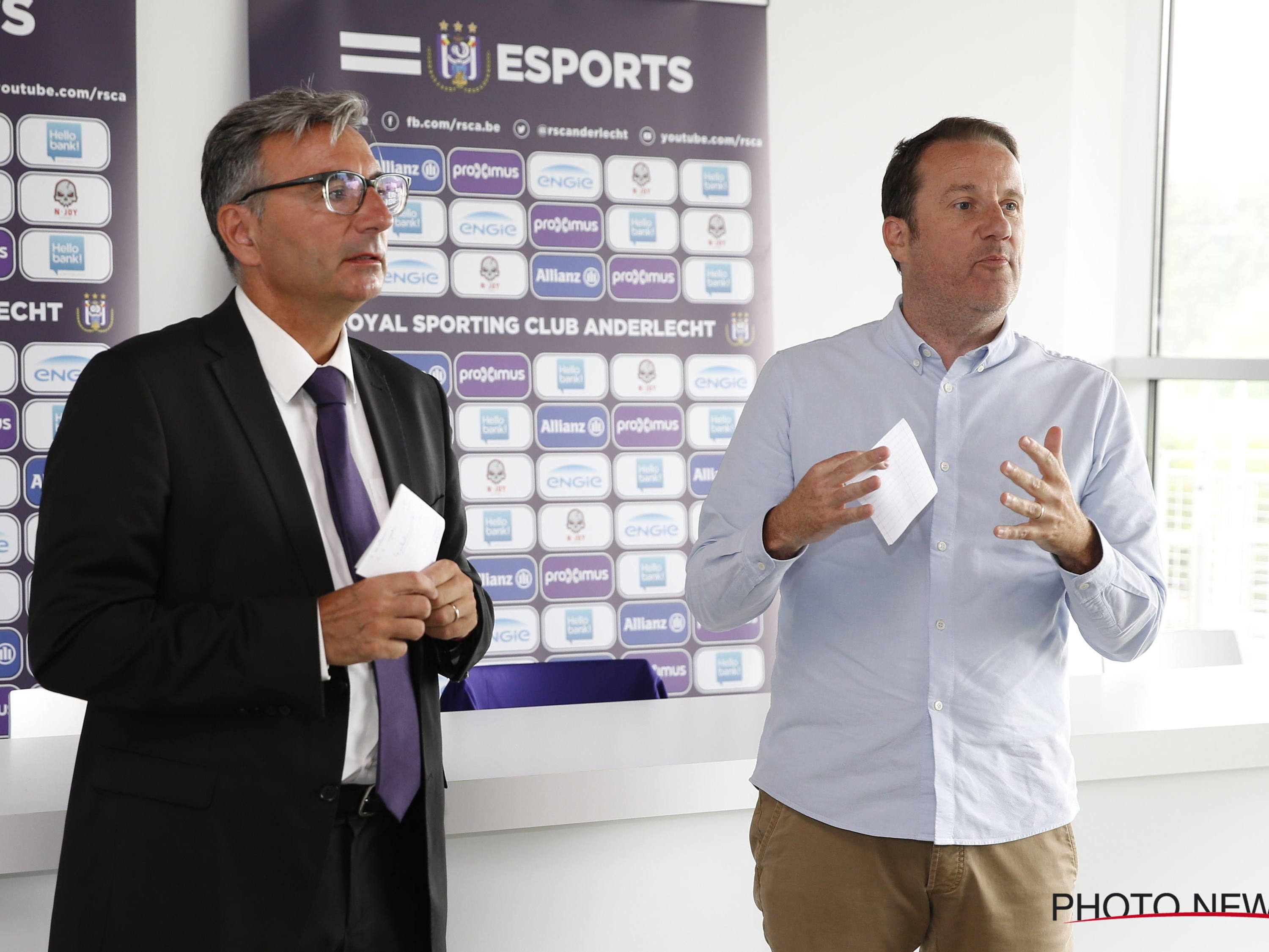 Hello bank! soutient le premier eSporter du RSC Anderlecht