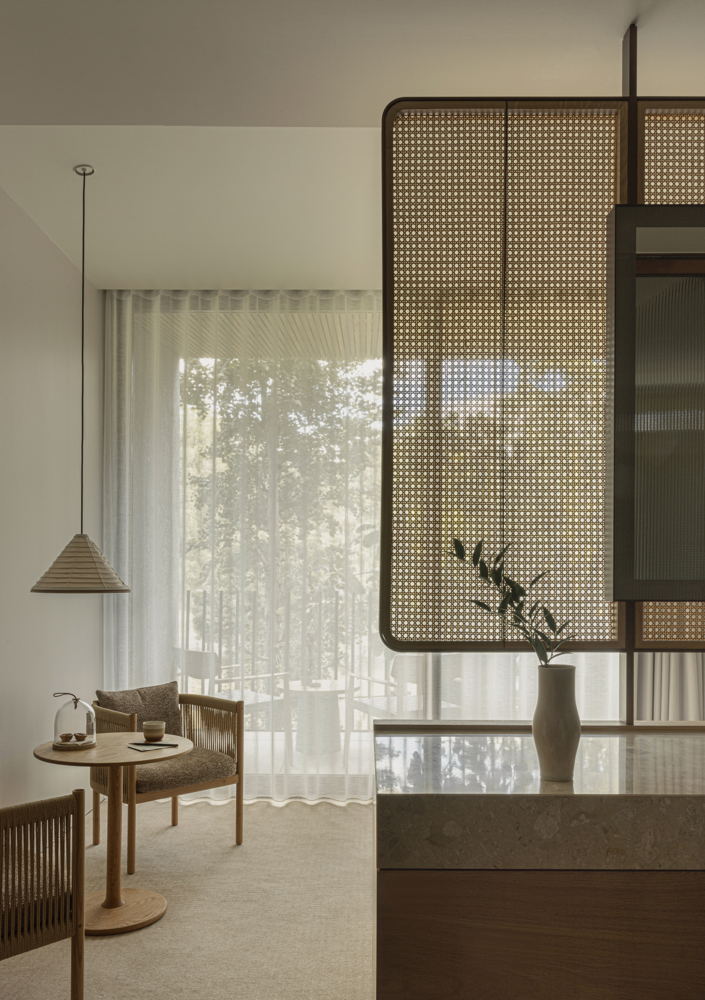 Guest Room, TRUNK(HOTEL) YOYOGI PARK _ Image courtesy of TRUNK and Jonas Bjerre-Poulsen