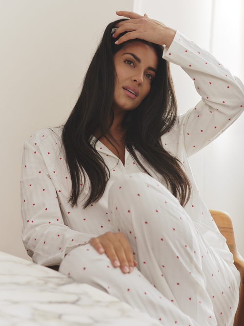 HUNKEMÖLLER_SS25_M25_Q1_FAWIY_STEPHANIE_PJ_WIREFREE_PINK_436