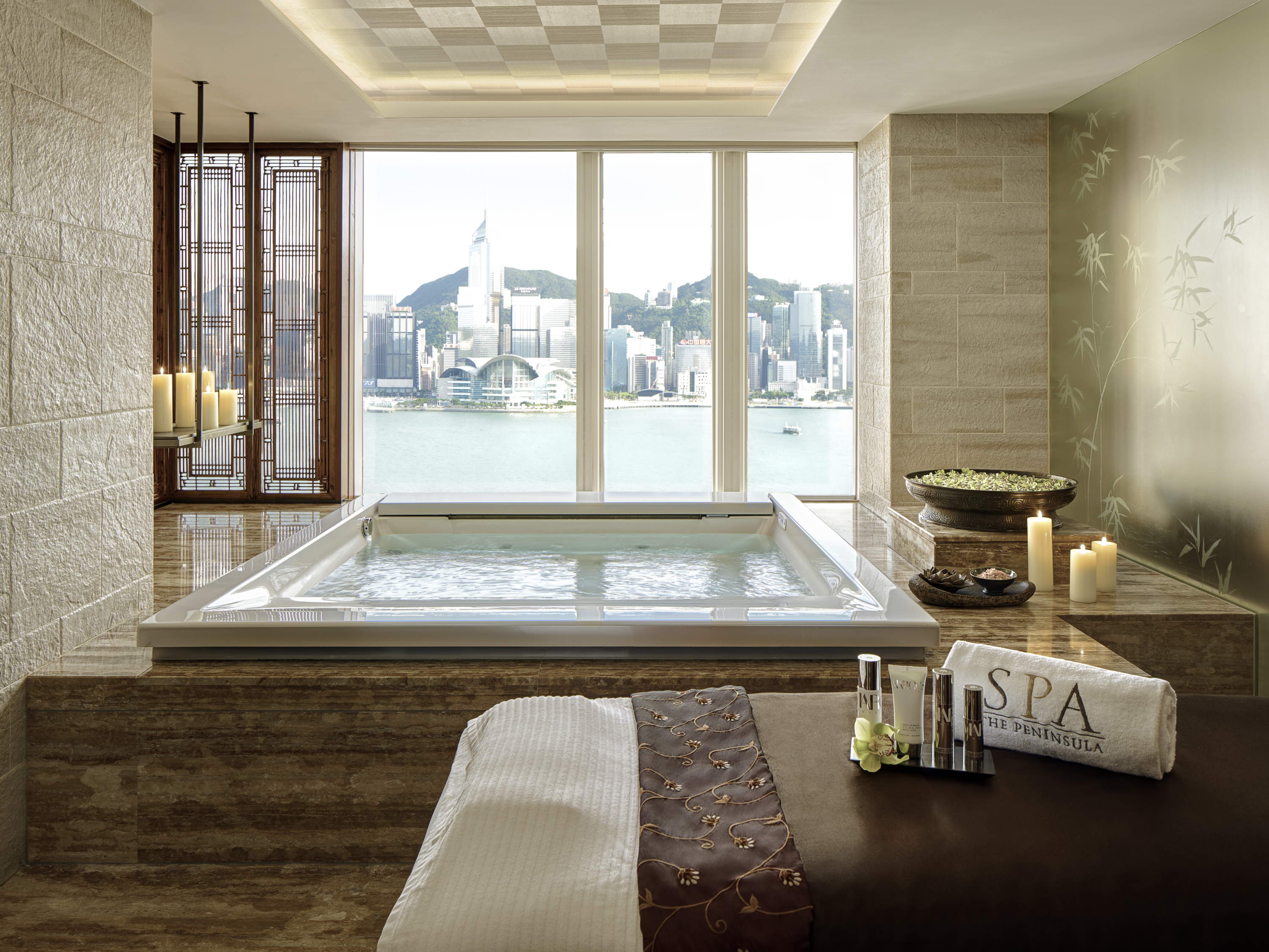 RELÁJESE CON CINCO NUEVOS TRATAMIENTOS DE MARGY’S MONTE CARLO PARA THE PENINSULA SPA, EN CUALQUIER ÉPOCA DEL AÑO