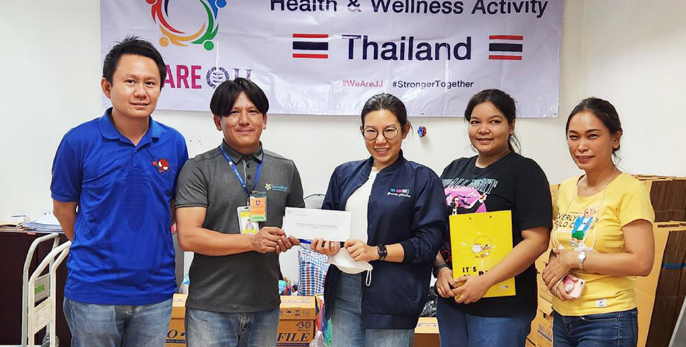 Colleagues inThailand contributing funds and donating unused items to support the reuse and
recycling movement.