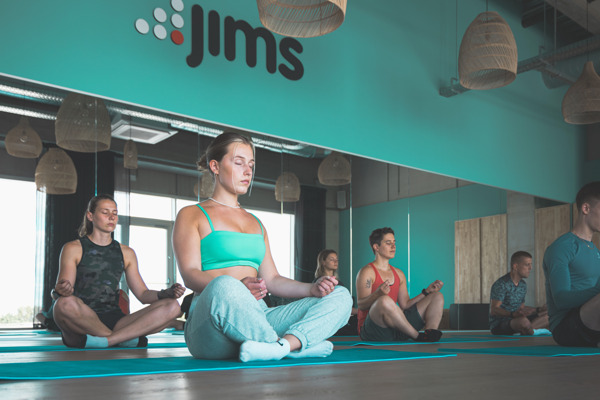 Preview: Jims démarre la nouvelle année avec des séances de fitness gratuites lors du Blue Monday ainsi qu’avec un « Gym dating » à la Saint-Valentin