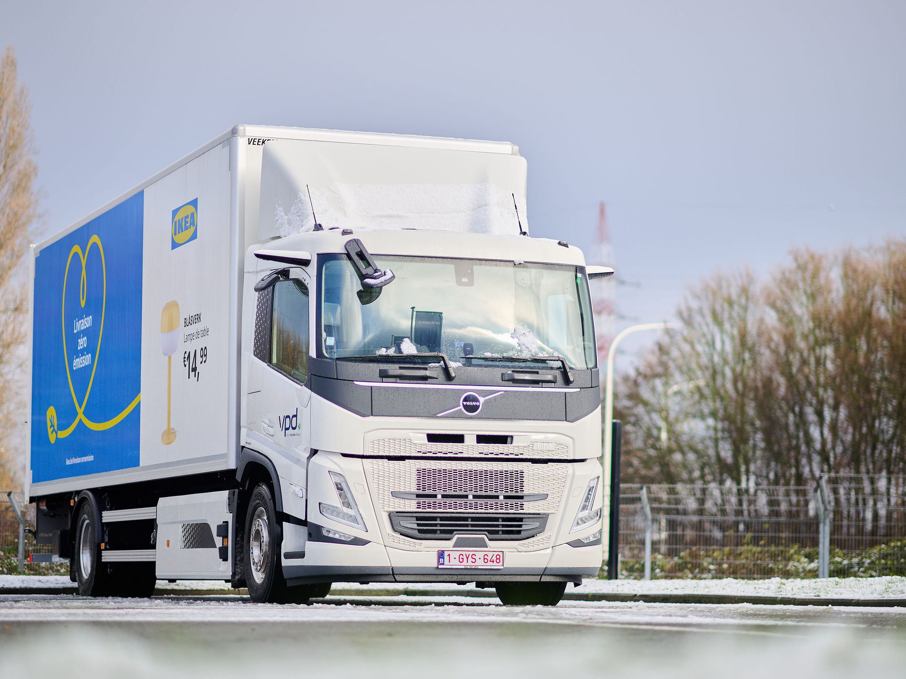 IKEA Belgique investit massivement dans des camions électriques « belges » pour des livraisons à domicile sans émission 