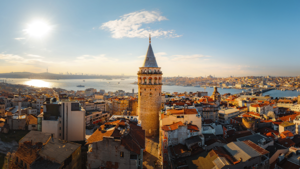 La ciudad que abraza dos continentes: Estambul, Turquía. La guía definitiva para principiantes