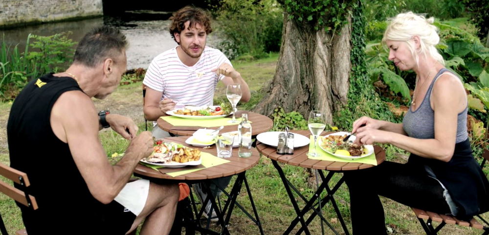 Jelle De Beule, Els Pynoo en Freddy De Kerpel
Weg zijn wij (c) VRT