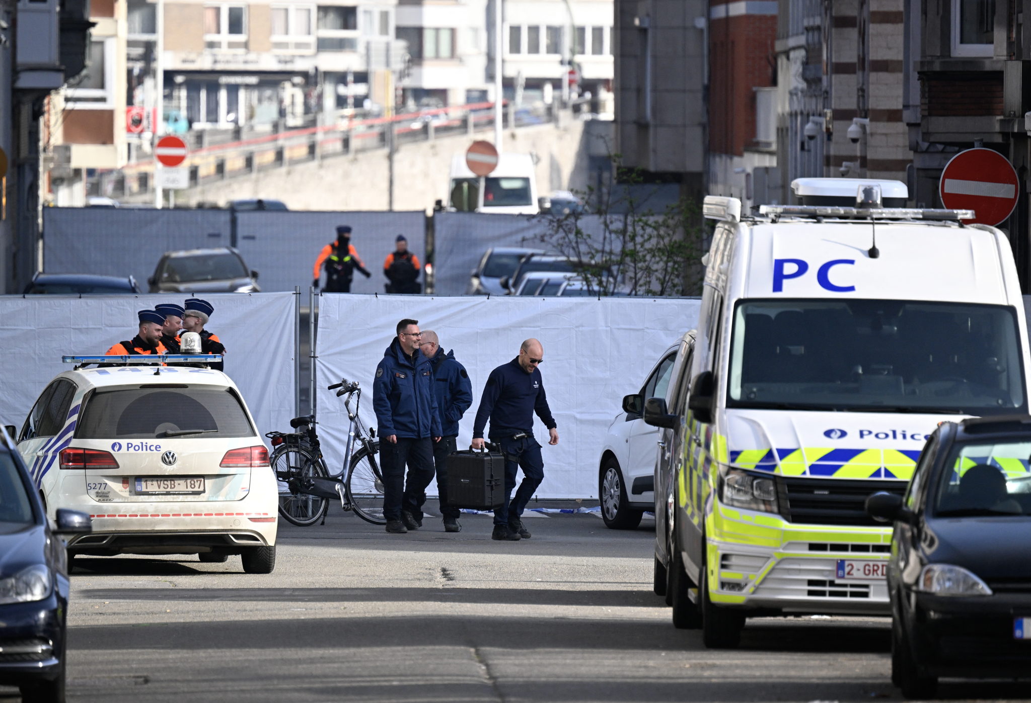 Explosion damages synagogue in Liège, politicians condemn “antisemitic act”