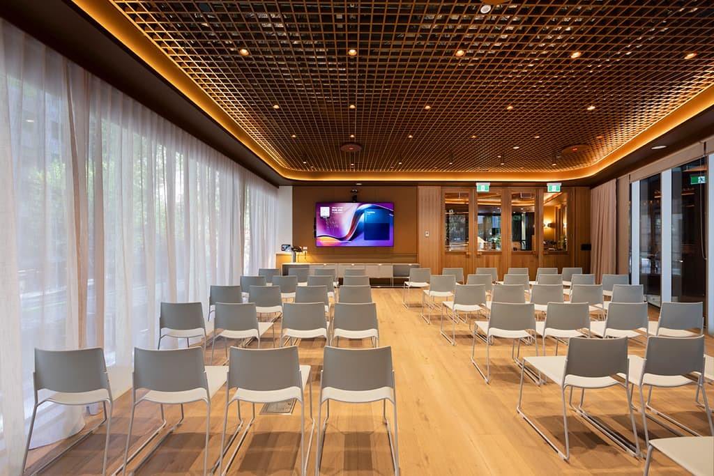 The Chamber room has embedded three Sennheiser TCC Ms to seamlessly cover the space for hybrid meetings and events.