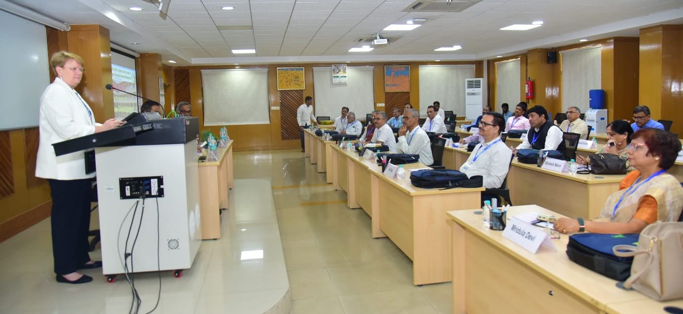 ICRISAT Director General inaugurates leadership development program at NAARM, Hyderabad
