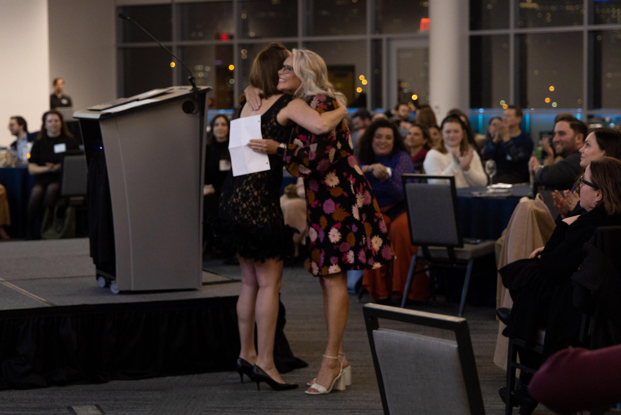 Hollie Geitner receives PRSA Pittsburgh's Renaissance Hall of Fame Award during a ceremony at Carnegie Science Center in Pittsburgh. (PRSA Pittsburgh)