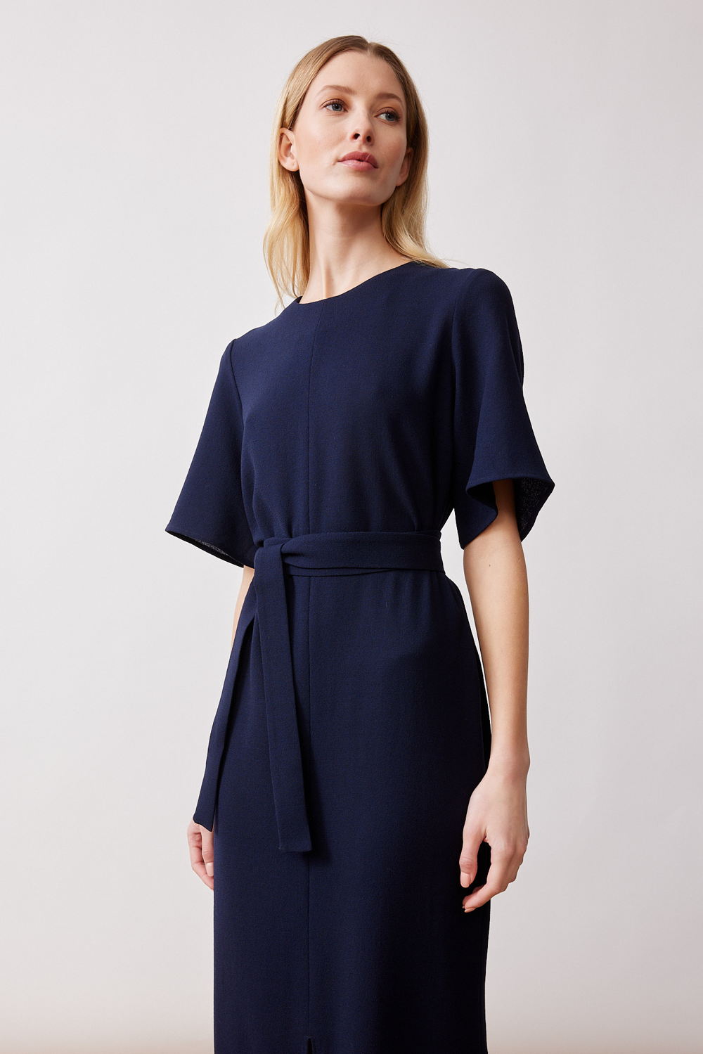 Mardi editions - SS23 - Robe Heloise Crepe de laine Bleu marine (320€) (4)