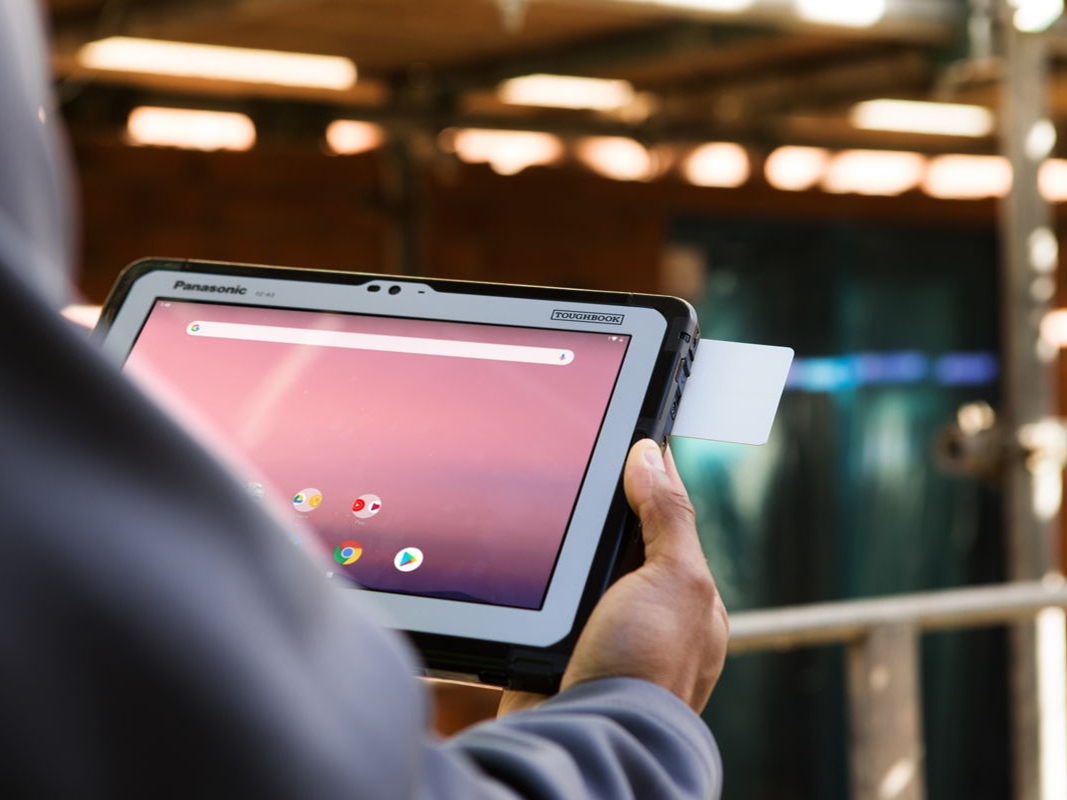Panasonic ofrece soluciones integrales con sus dispositivos Toughbook