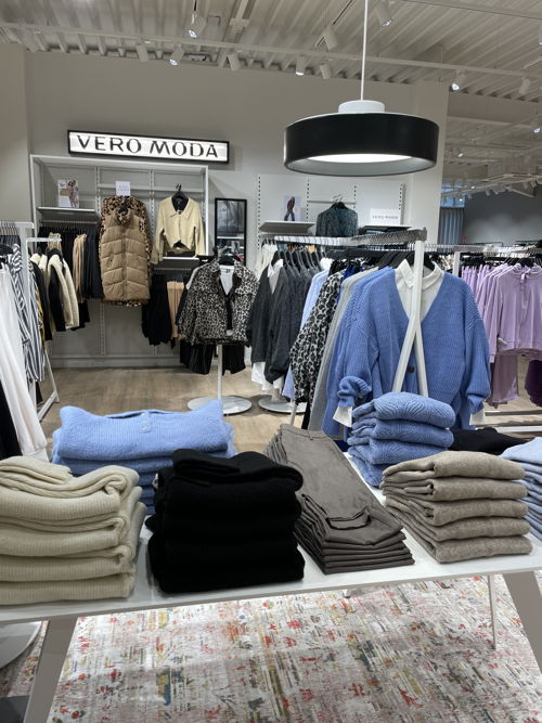 © The Fashion Store Grimbergen