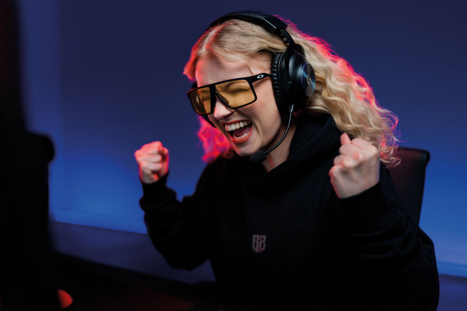 OAKLEY 2023 GAMING COLLECTION - CAMPAIGN IMAGE (3)