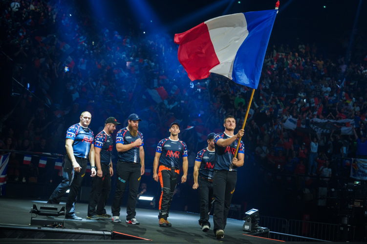 L'équipe de France a reçu un accueil enthousiaste de la part du public partisan dans un Zénith Toulouse Métropole plein à craquer.