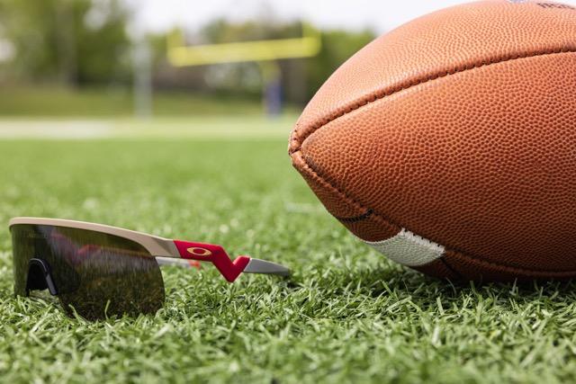 OAKLEY x PATRICK MAHOMES CAMPAIGN IMAGE (6)