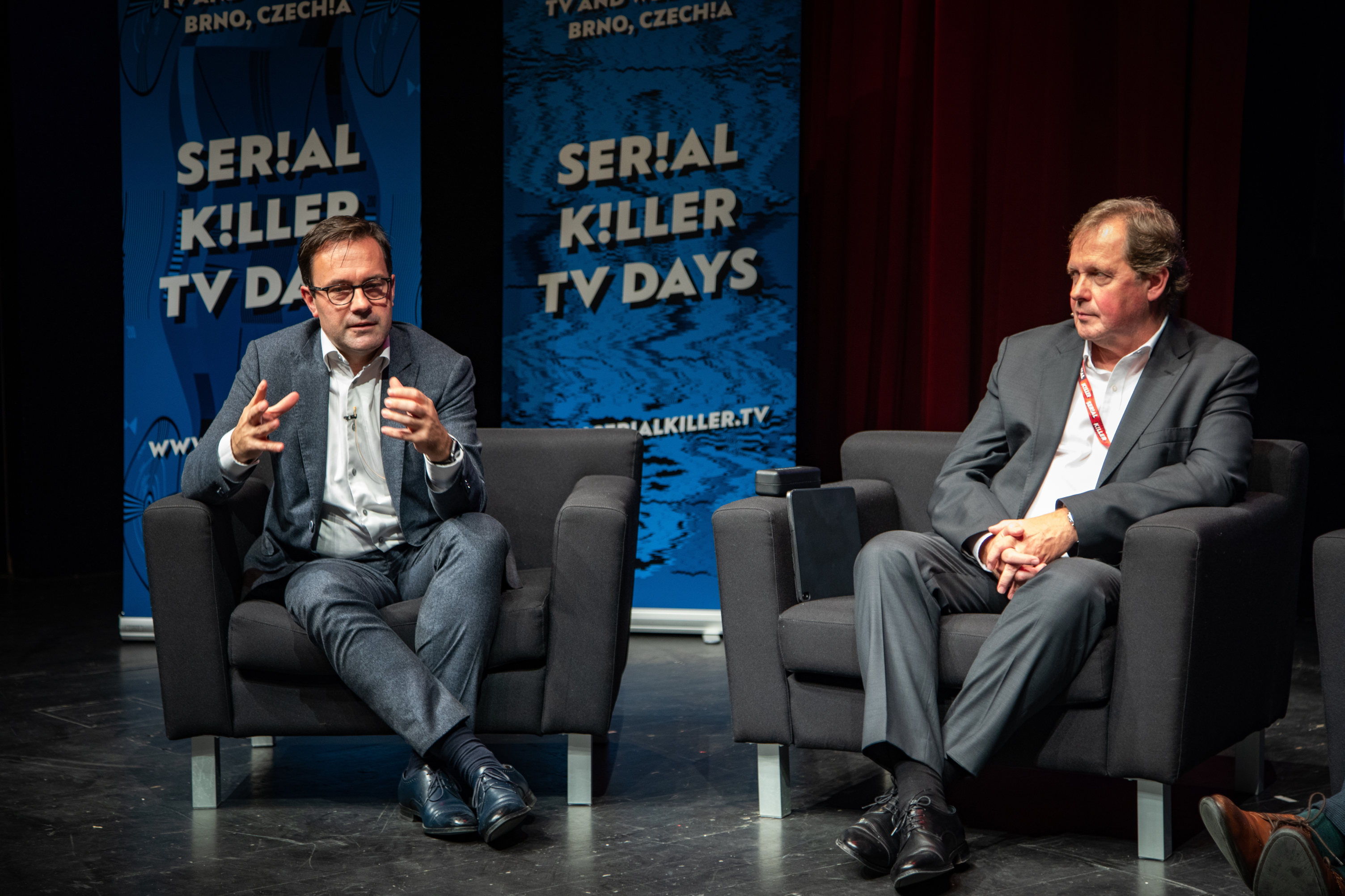 VRT CEO Frederik Delaplace in conversation with Petr Dvořák, CEO of Czech Television