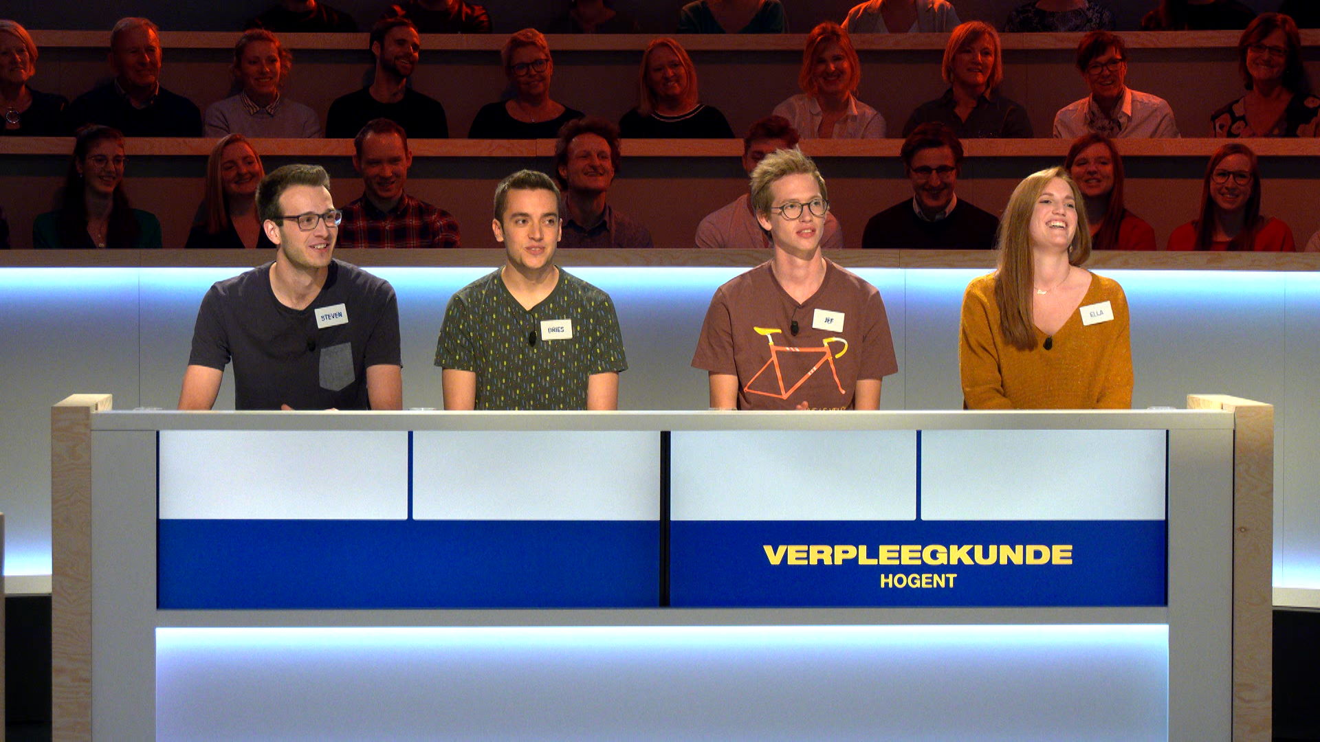 Team Verpleegkunde HOGent (c) VRT/ Woestijnvis