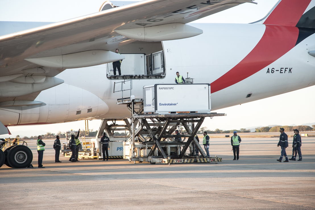 Emirates SkyCargo operated a charter flight with 25 tonnes of vaccines to BH Airport, Brazil<br/>Image Courtesy: BH Airport